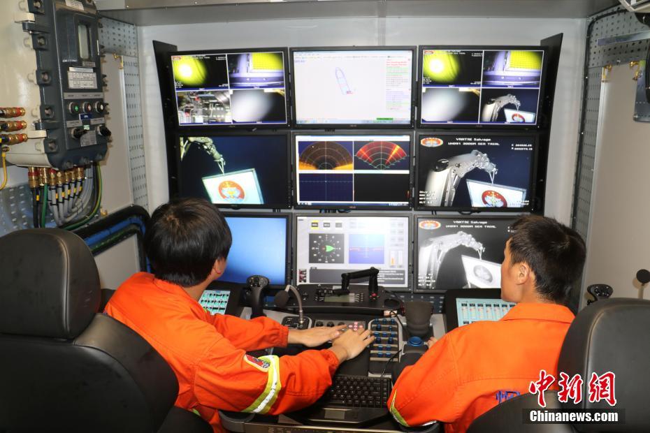 中国3000米级水下机器人在南海完成海试